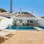 Com Piscina E Wifi