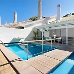 Com Piscina E Wifi Βιλαμούρα